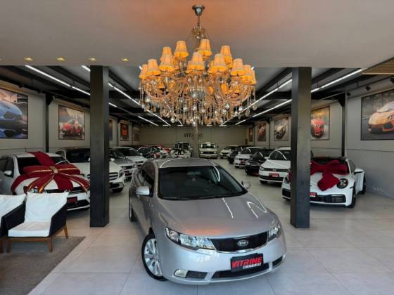 KIA CERATO 1.6 SX3 16V GASOLINA 4P AUTOMÁTICO